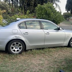 525i b m w Automatic 6cy 2004