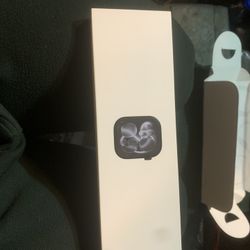 Apple Watch Series 11 Jet Black 