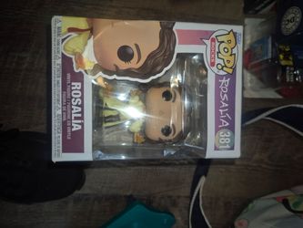 Funko Pop Rocks Rosalía #381 Vinyl Figure