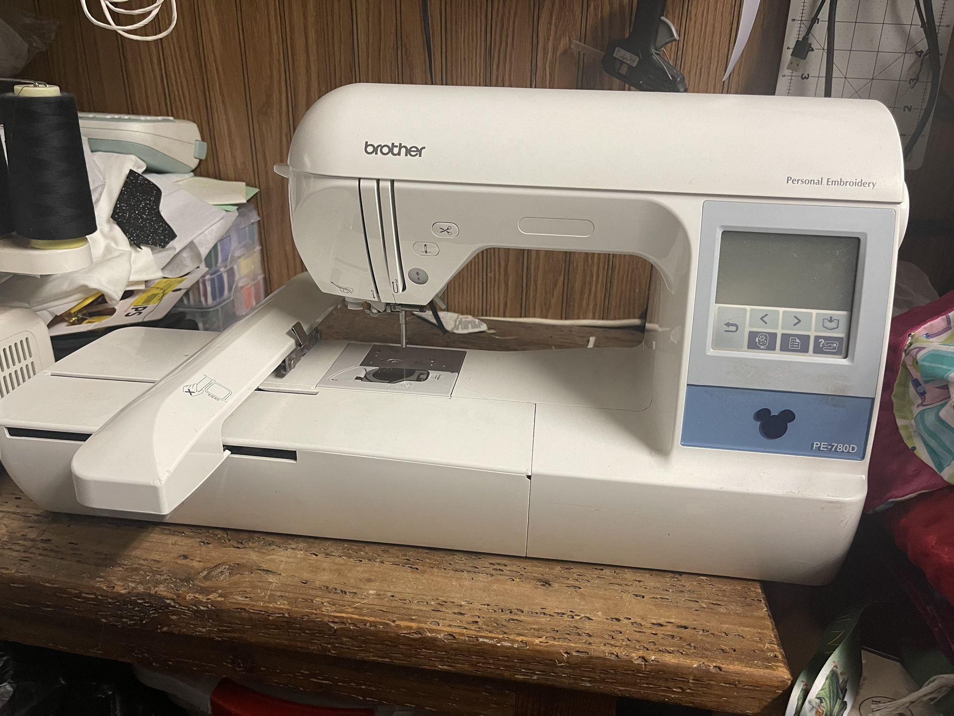 Brother PE780D Embroidery Machine for Sale in Spring Valley, CA OfferUp