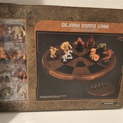 Disney Parks Star Wars Galaxy Edge Dejarik Chess Board Game 8 Figures Checkers 