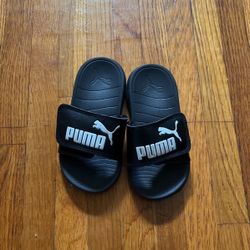 Kids Puma Sandals Size 8 $10