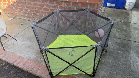 Play Pen