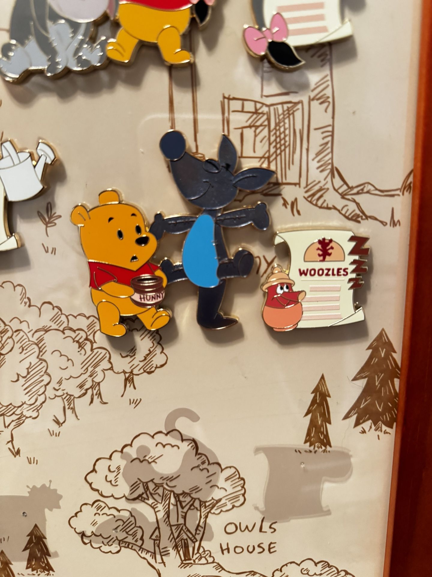 Winnie The Pooh June Pin Set