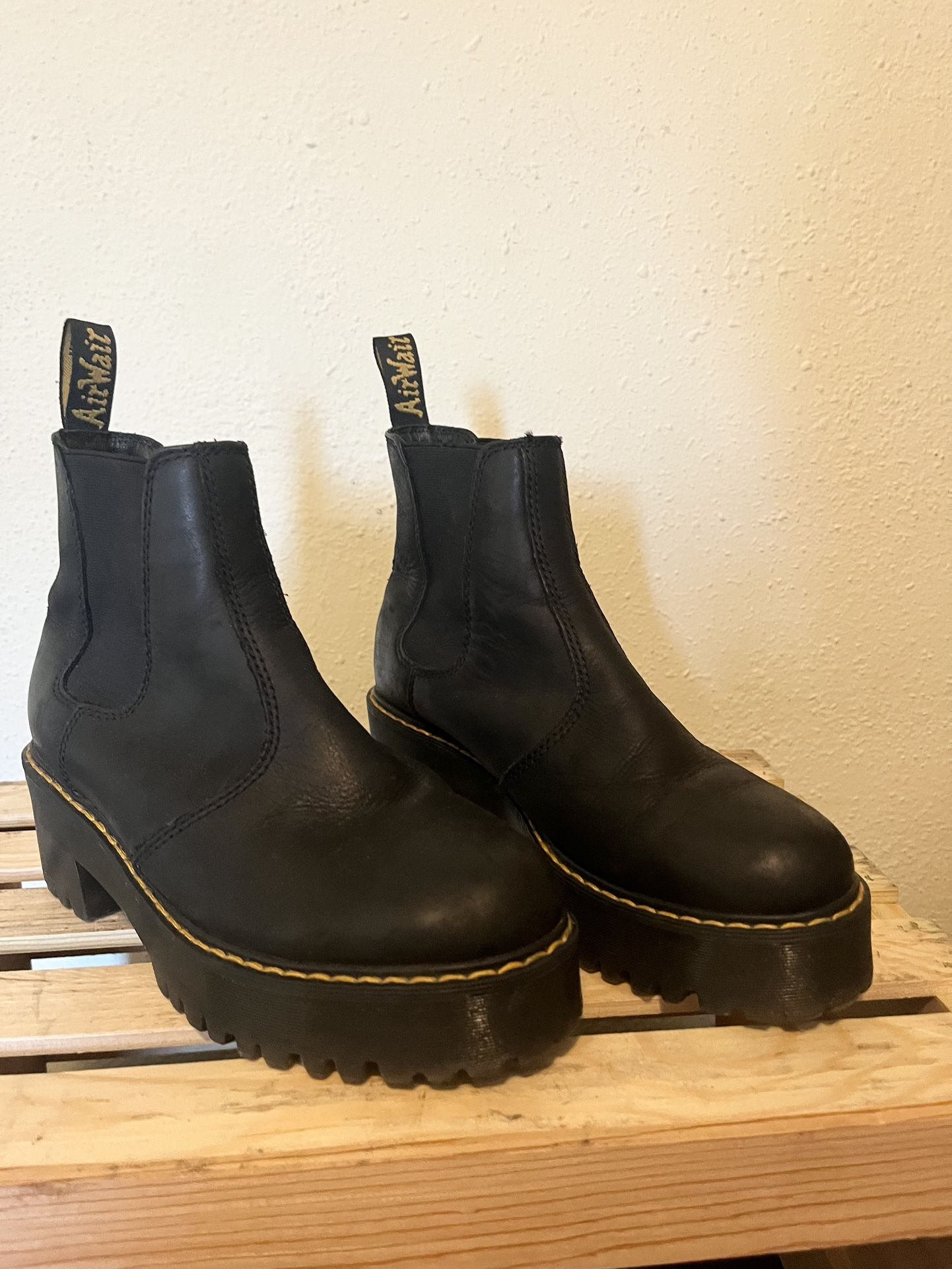 Size 8 Dr. Martens Leather Platform Chelsea Boots (woman)