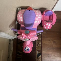 Minnie Mouse Ride