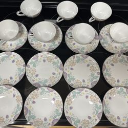 Fine China Tea Cups And Saucers 