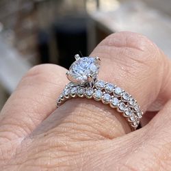NEW! 1.67CTW Diamond Wedding Ring Set, Please See Details ♥️