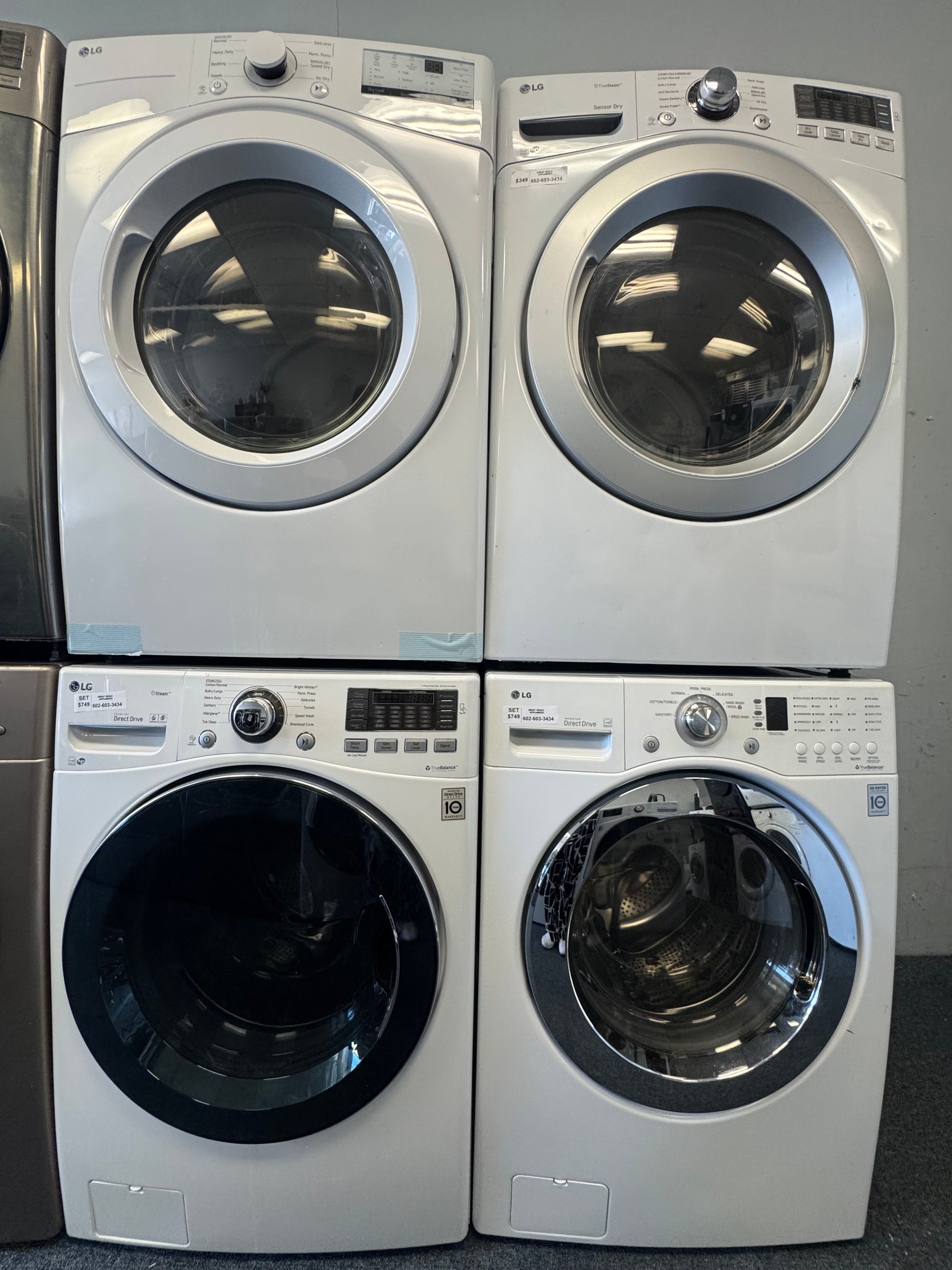 LG washer and dryer set// stackable or side by side