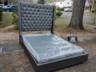 Remix Furniture 