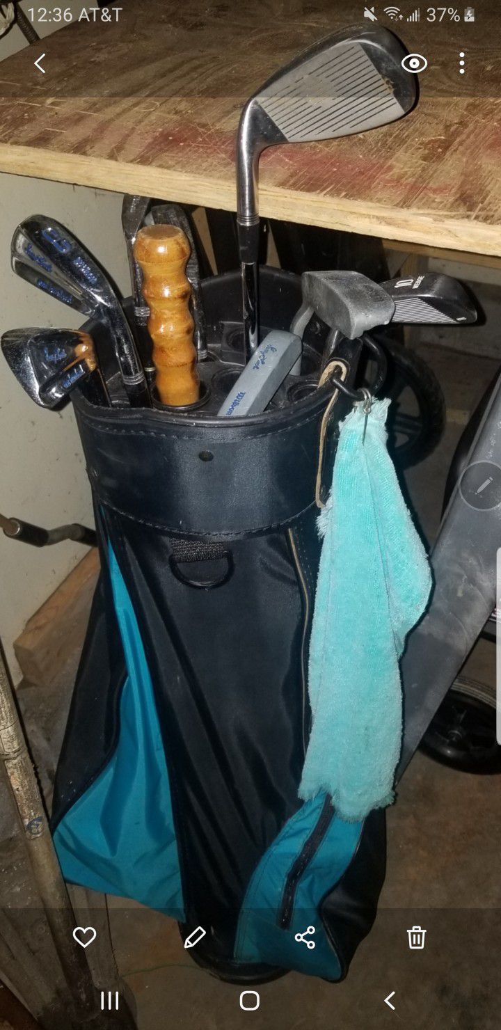 Woman's Golf Bag and Clubs