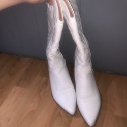 White Cowgirl Boots 
