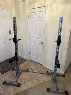 Valor Fitness Squat Rack & Individual Squat and Dip Stands