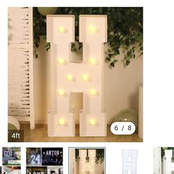 Marquee letter H and O 4ft