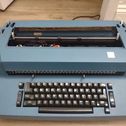 ibm correcting selectric ii