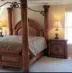 Michael Amini King Bedroom Set