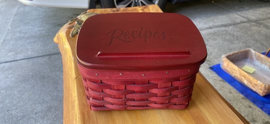 Longaberger Recipe box (Red)
