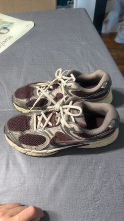 Women Nike sneakers