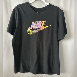 Nike Graphic Logo T-Shirt Men’s Large Black Multicolor Swoosh