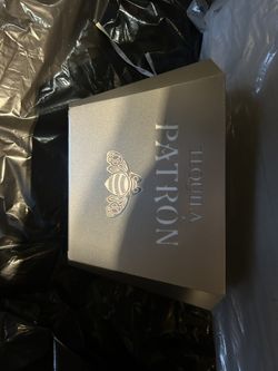 New Large Patron Ice Bucket With Bar Man