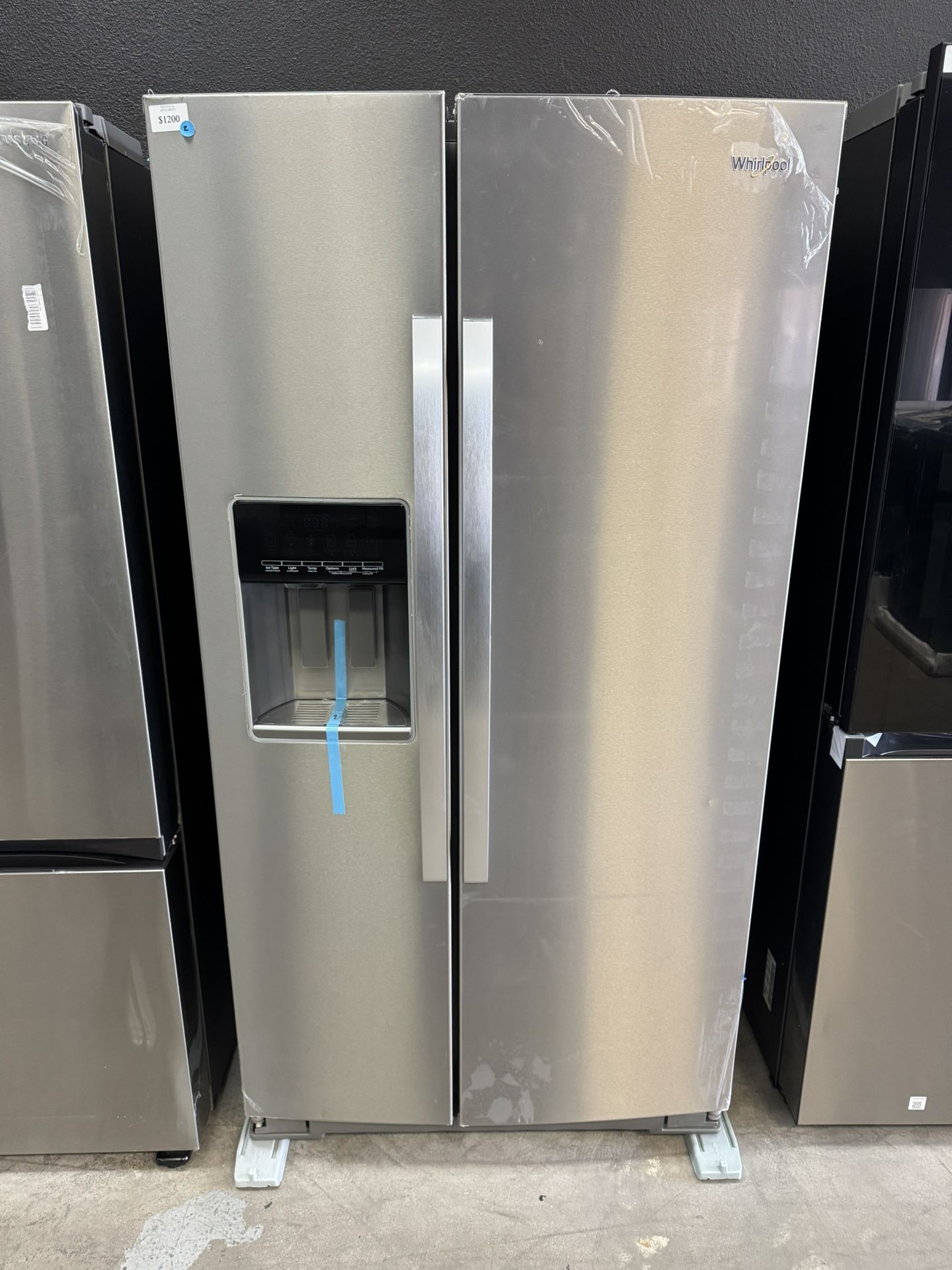 Whirlpool - 2 Door Refrigerator With Water & Ice 