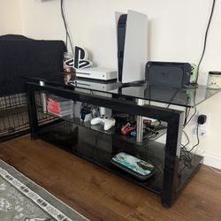 Entertainment center 