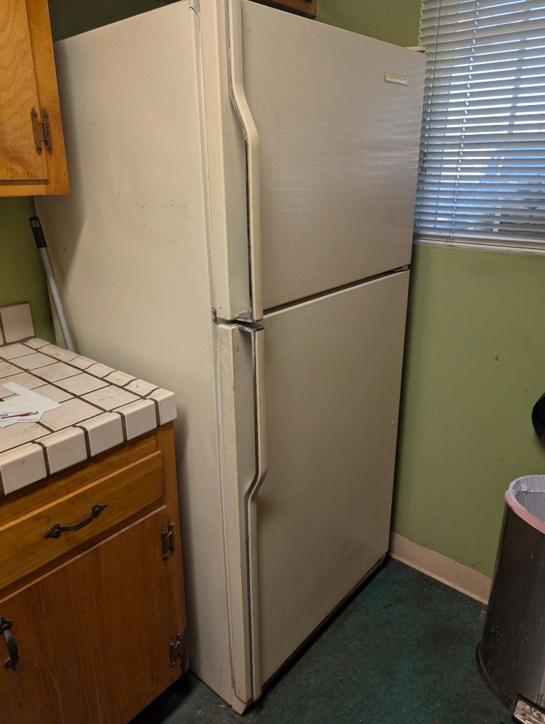 Free Refrigerator 