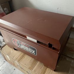 Crescent Jobox Heavy-Duty Chest, Brown, 30 in W x 20 in D x 19-3/4 in H