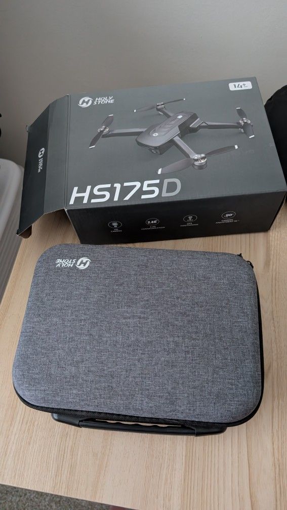 GPS drone & drone landing Pad