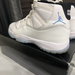 Nike Jordan 11 Retro (Columbia)