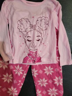 New Pjs With Tags Size 4/5 Fleece Soft