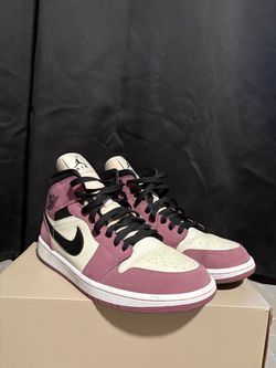Men’s Air Jordan 1 Mid SE Light Mulberry Shoes