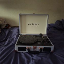 Light Purple Victoria Record Player
