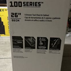 Drawer tool chest For sale 