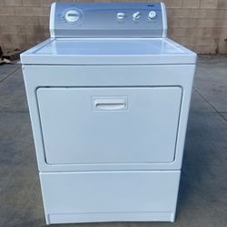 Kenmore gas dryer Heavy duty Large Capacity 