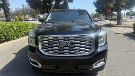 2017 GMC YUKON DENALI 4WD