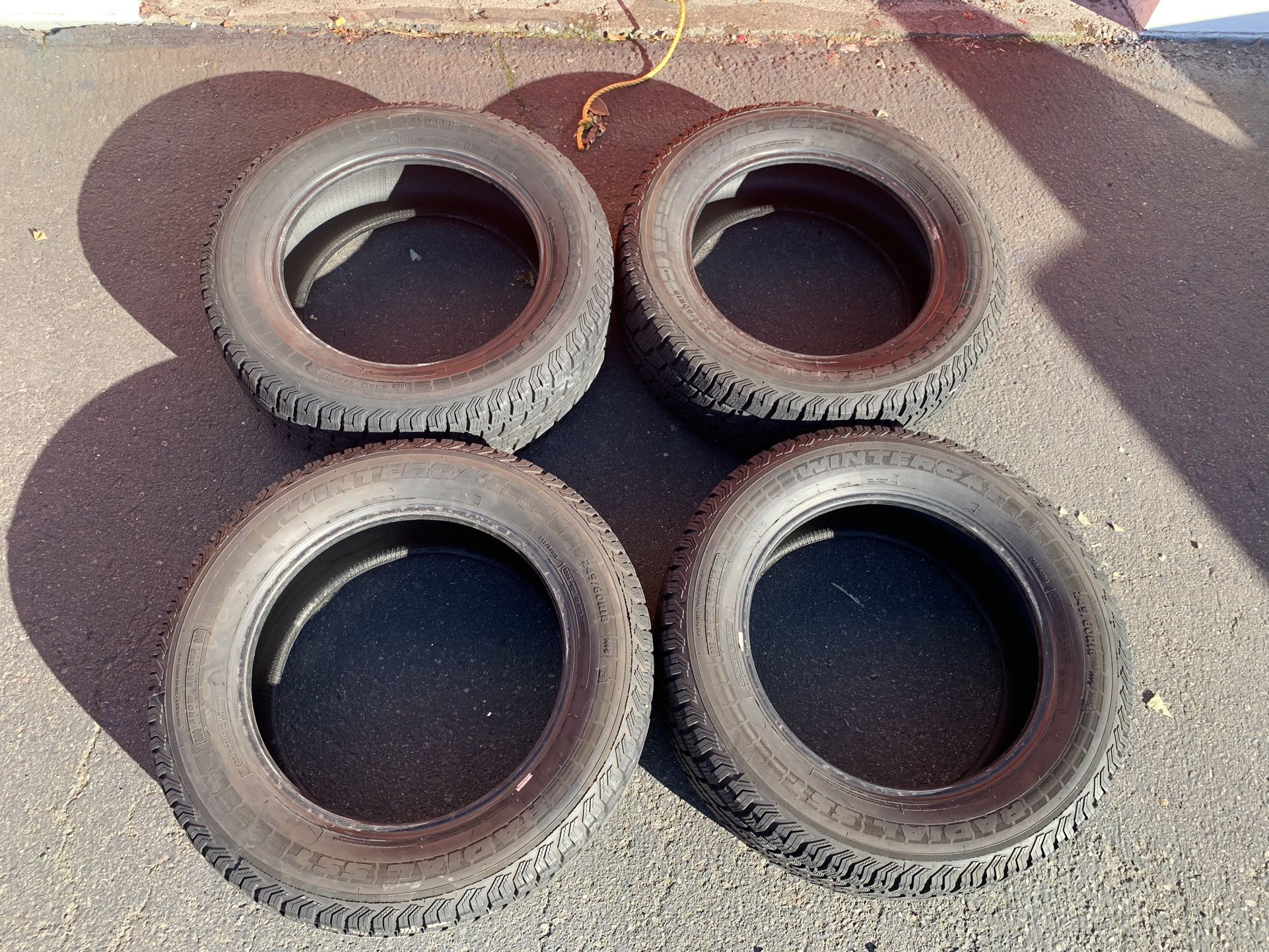 18” Snow Tires Like New 245/60R18 Wintercat Blizzak for Sale in Seattle ...