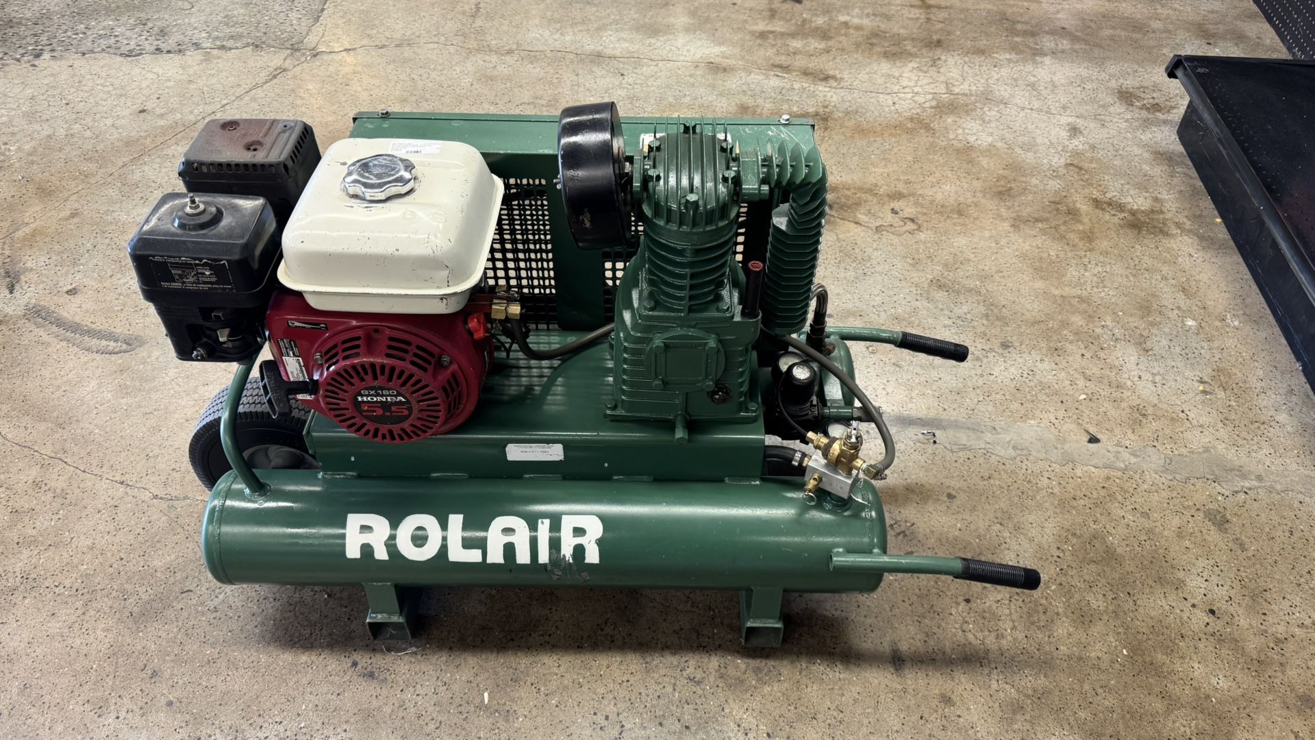 Rolair 5.5 HP Honda twin tank air compressor 9.3cfm at 90psi wheel barrel no trades pick up in Tacoma