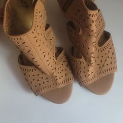 Women's Heeled Sandals 10