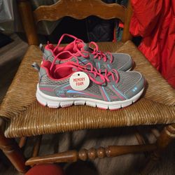 Ryka Womens 9 Brand New 