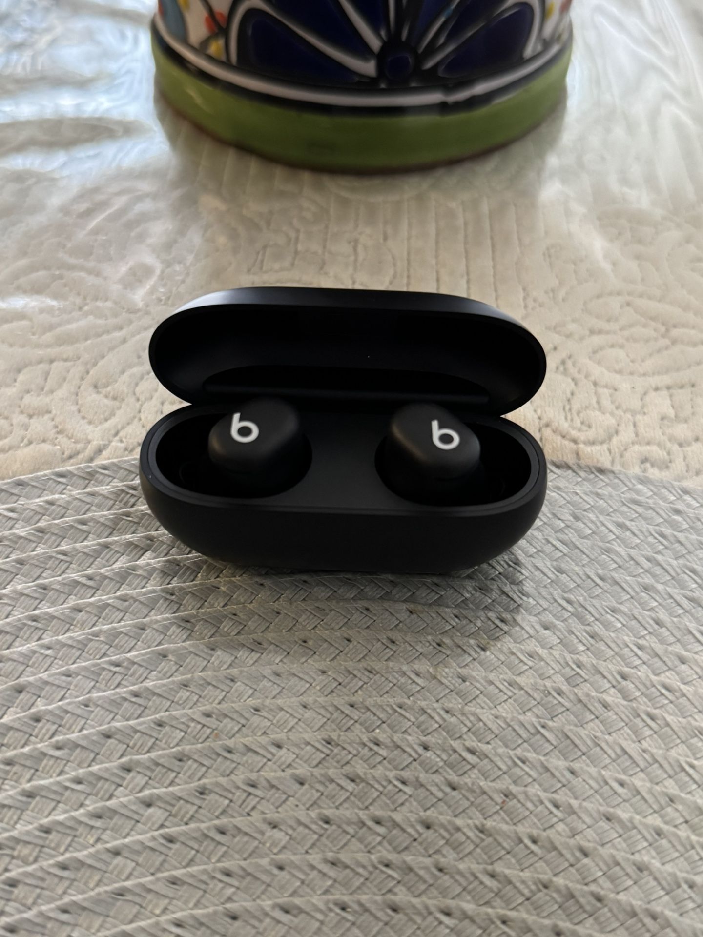 Beats by Dr. Dre Beats Solo Bluetooth