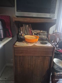 Microwave cart