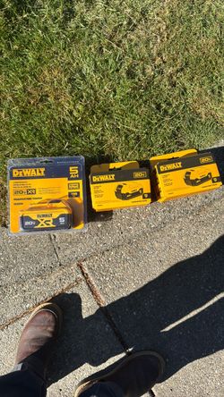 Dewalt battery