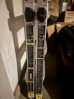 Like New foldout ladder
