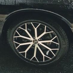 22 inch rims off Dodge Challenger