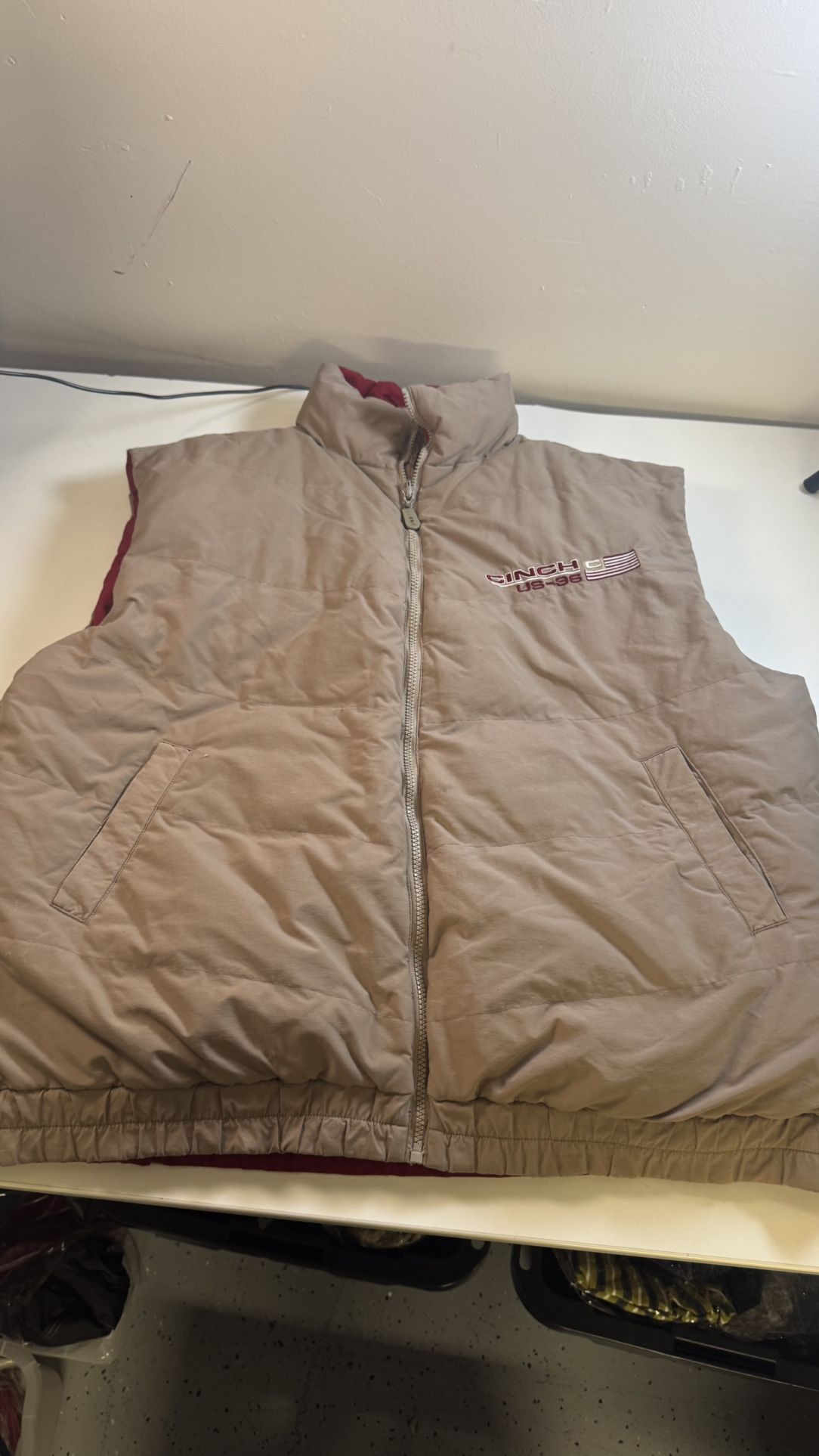 Two Sided CINCH Vest Puffer 2XL