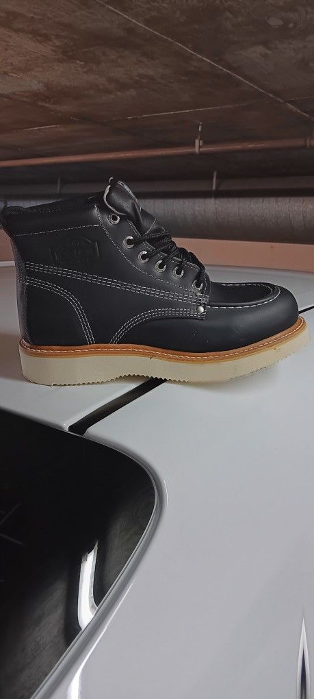 Light Weight Work Boots/Bota de Trabajo Ligeras
