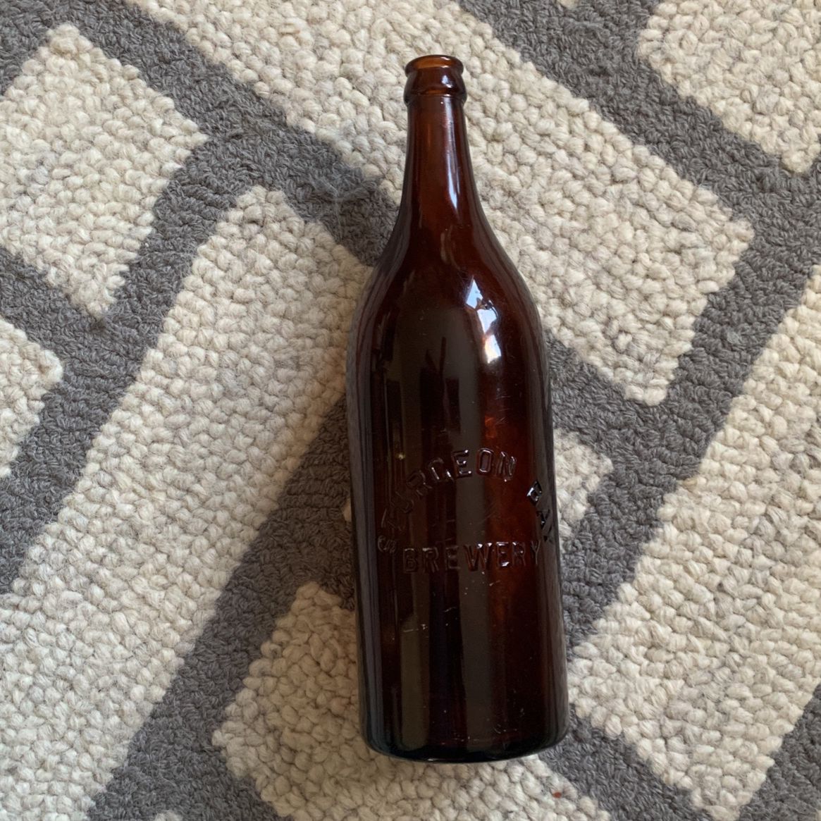 Sturgeon Bay Brewery Bottle Brown Glass Antique NICE
