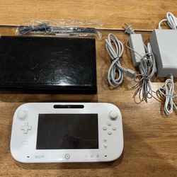 Nintendo Wii U Console 32GB Black WUP-101(02) w/ White Gamepad Tested Works
