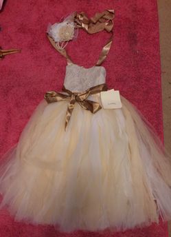 Beautiful girls tulle dress